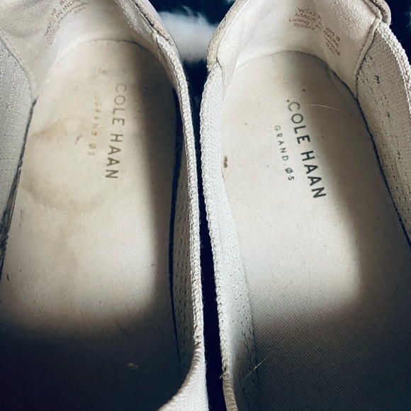 Cole Haan Beige/Gold Metalic Cloud Heel Sz 8 Wedge Slip on women’s Shoes - Picture 7 of 7